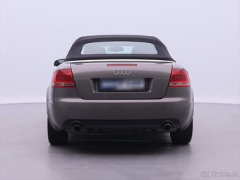 Audi A4 2,0 T 147kW Aut. S-line Kůže (2006) - 4