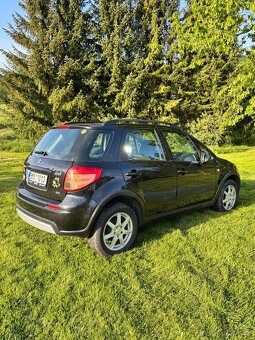 Prodám Suzuki SX4, 1,6 79 kW 4x4 LPG klima - 4