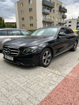 Mercedes-Benz E 220 d 4MATIC (W213) - 4