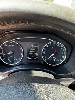 Škoda Octavia 1.8 Tsi 2012 HAVAROVANÁ - 4
