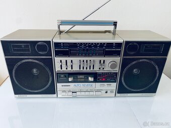 Radiomagnetofon Sanyo C50, rok 1983 - 4
