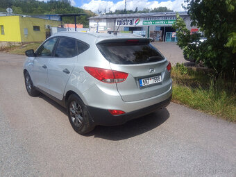IX 35, 2,0 i, 122 kW najewto jen 155000 km. - 4