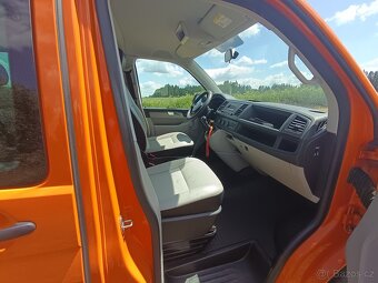 Caravelle / Transporter T6 Long 9 míst 2.0tdi klimatizace - 4