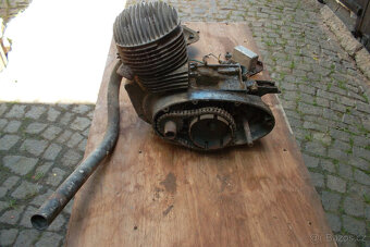 Motor ČZ 175 Prase - 4
