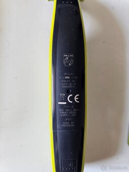 PRODÁM PHILIPS ONEBLADE VČ. NOVÝCH NÁSTAVCŮ A POUZDRA - JAKO - 4