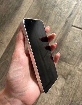 IPhone 13 128GB kondice baterie 78% - 4