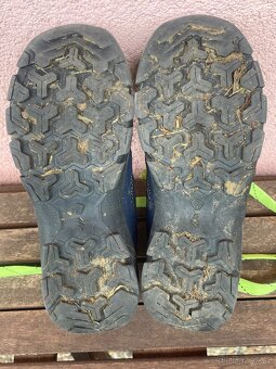 Dětské trekové boty Quechua MH100, vel 36 – pohodlné, odolné - 4