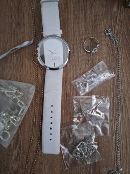 Krásné doplňky řetízky,náramky.. - 4