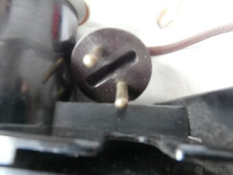 bakelitový projektor DIAR - 4