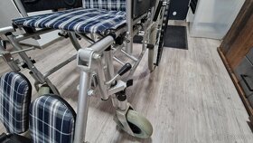 Invalidní vozík polohovatelný - 4