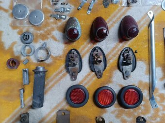 Klakson Jawa,škoda Tudor,gaz,sytič,pastorek náhonu,svetlo - 4