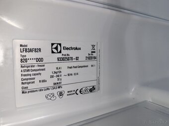 Lednice AEG vestavna - 4