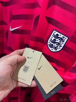 Dres fotbalovy Anglie - 4