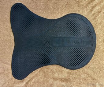 PRODÁM více věcí: - 4