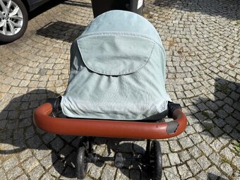 Prodám dětský kočárek PETITE&MARS Street+ - 4