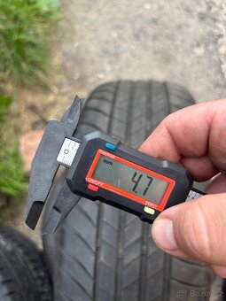 Bridgestone 215/50 R18 Letní pneumatiky - 4