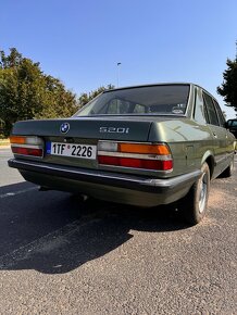 1982 BMW E28 520i - benzínový šestiválec - 4