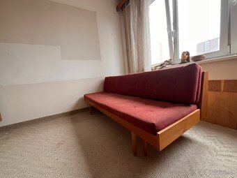 Pohovka / rozkládací postel šířky 140cm - 4