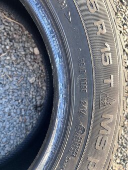 Sada pneu 195/65 R15 UNIROYAL 5,5-6,5mm - 4