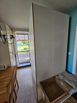 Šatní skříň rohová IKEA smetanová - 4