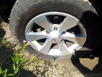 ALU kola 6x139 R17 s pneu 235/65 R17 - 4