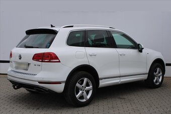 Volkswagen Touareg 3.0 TDI R LINE 4MOTION ČR (2018) - 4