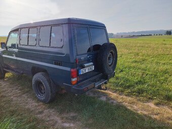 Toyota Land Cruiser HZJ 78 - 4