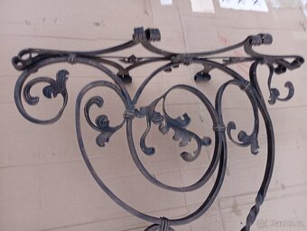 Reklamní držák, na stěnu - 4