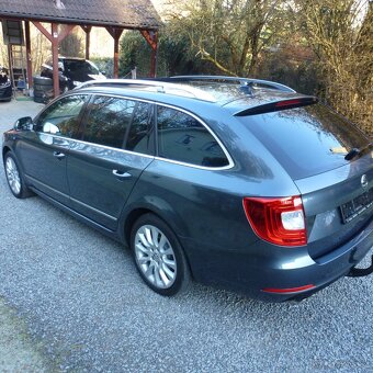Skoda Superb II Combi 2.0 TDI 125 KW DSG 4x4 - 4