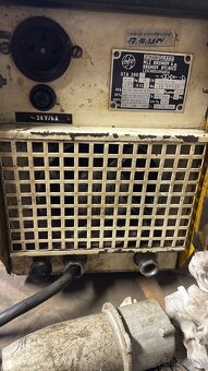 Svářečka UTA 200-1 (MEZ Brumov) - 4