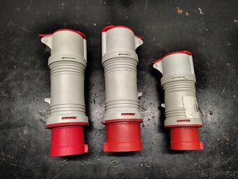 Zástrčky 400V 16A, 32A a adaptéry - 4