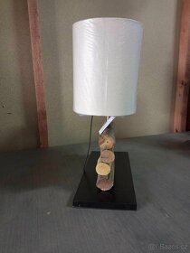 NOVÁ STOLNÍ LAMPA Z PŘÍRODNÍHO DŘEVA ARTLAMP - 4