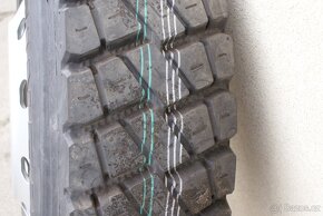 Pneumatika 325/95 R24 - 4