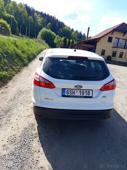 Ford Focus 1.0 benzín - 4