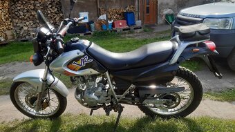 Hartford VR 125 - 4