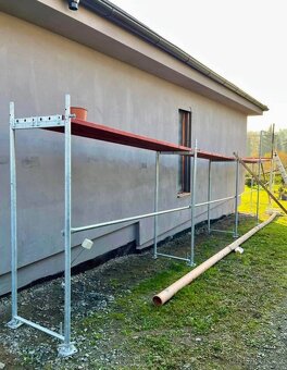LEŠENÍ na pronájem 168m2 - 4
