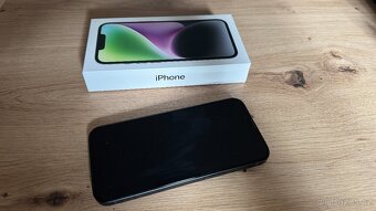 Apple iPhone 14 128GB, příslušenství, 8500Kč - 4