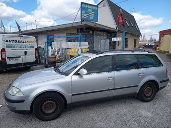 VOLKSWAGEN Passat Variant 1,9TDI 4Motion Highline - 4