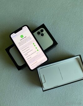 iPhone 11 Pro 256 GB - 4