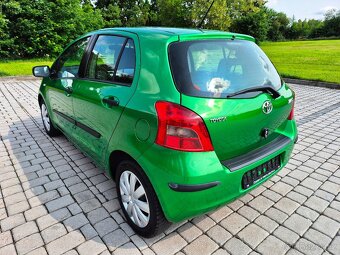 TOYOTA YARIS 1.0i 51KW 155tis.km moc pěkný stav - 4