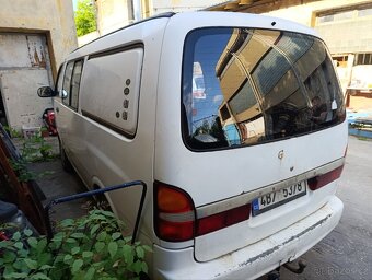 Kia Pregio 2.7d - 4