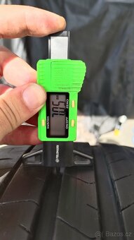 235/35/20 235/35 r20 - 4
