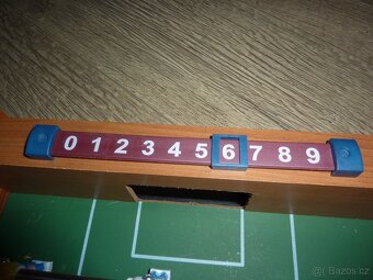 Stolní fotbálek 51 × 50 × 10 cm hnědý - 4