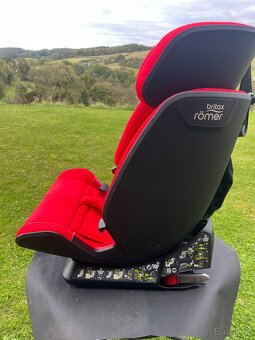 Britax Römer Advansafix IV M - 4