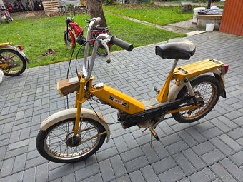 Babetta 207 s kartičkou, žlutá původní 12. - 4