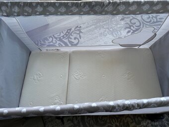 Dětská postýlka zn. Hauck - 4