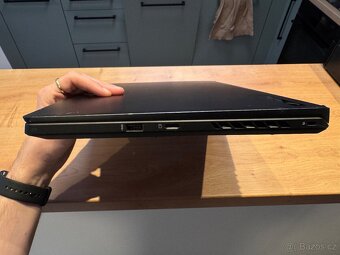 Asus Zephyrus M16 16:10 1920x1200 144Hz, 40GB RAM, 2TB SSD - 4