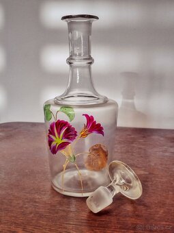 Stará velká karafa - 4