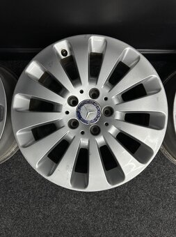 Alu Mercedes 5x112 16” A2044010602 - 4