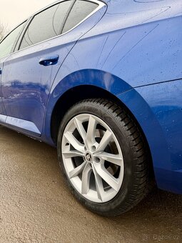 Škoda superb 2.0 tdi 110 kw - 4
